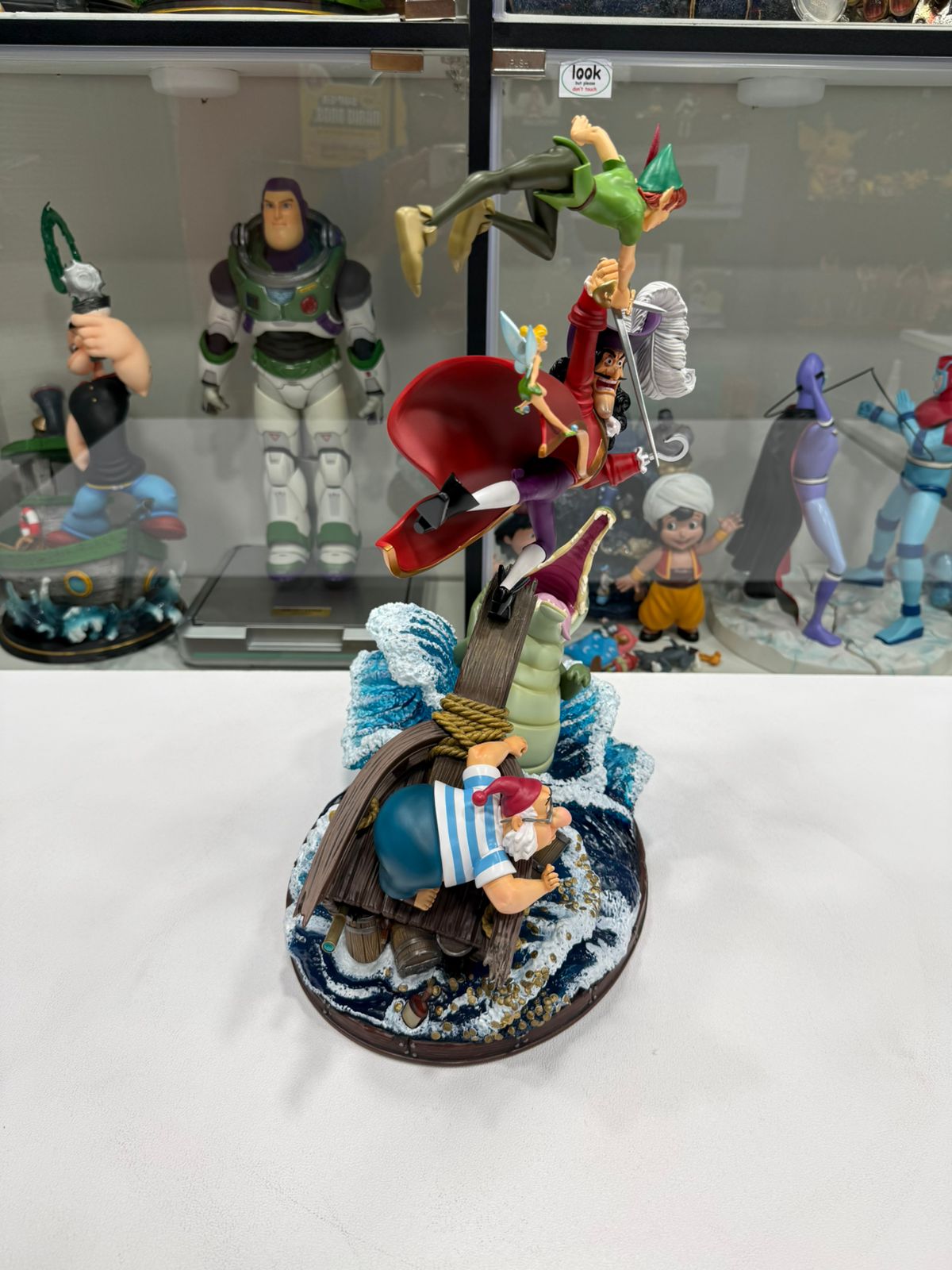 peter pan vs hook deluxe disney 100th peter pan art scale 1/10 iron studios peter pan vs hook deluxe disney 100th peter pan art scale 1/10 iron studios