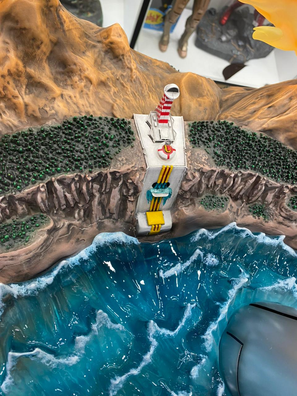 grendizer diorama statue by cartoon kingdom grendizer diorama statue by cartoon kingdom